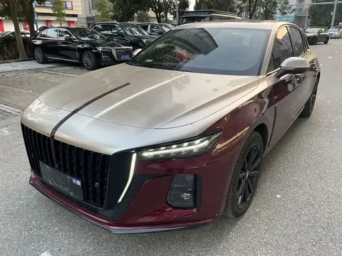 2025 Hongqi H5 2.0T AT