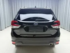 2022 Subaru Forester 2.0i AWD Luxury EyeSight, чёрный — фото 4