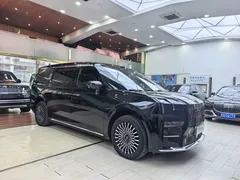2024 Zeekr 009 6-Seat Executive 4WD 108kWh, чёрный — фото 3