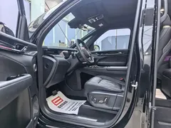 2024 Zeekr 009 6-Seat Executive 4WD 108kWh, чёрный — фото 15