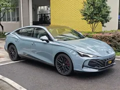 2026 MG MG7 2.0T Trophy+ Super Smart Drive, синий — фото 3