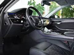 2023 Audi A8L 50 TFSI quattro Select, чёрный — фото 5