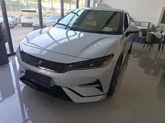 2024 BYD Song L EV 662km Excellence, белый — фото 1