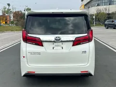 2021 Toyota Alphard Hybrid 2.5L Premium, белый — фото 5