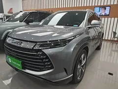 2023 BYD Frigate 07 DM-p PHEV 175KM 4WD Flagship — фото 1