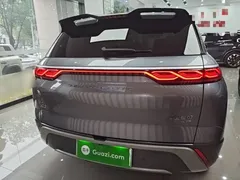 2023 BYD Frigate 07 DM-p PHEV 175KM 4WD Flagship — фото 6