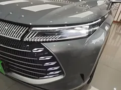 2023 BYD Frigate 07 DM-p PHEV 175KM 4WD Flagship — фото 24