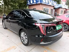 2023 Hongqi E-QM5 EV 620km PLUS, чёрный — фото 5
