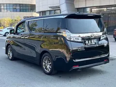2021 Toyota Vellfire Hybrid 2.5L HV Premium, чёрный — фото 6