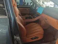 2024 Aito M7 1.5T Smart Driving 4WD Ultra 5-seat, синий — фото 8
