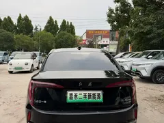 2024 Hongqi E-QM5 EV 610km Plus, чёрный — фото 4
