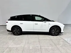 2025 Li Auto i6 2WD Standard, белый — фото 3