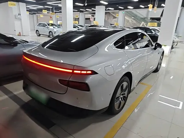 2023 Xpeng P7 P7i 702 Pro