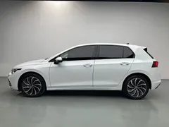 2023 Volkswagen Golf 280TSI DSG Pro, белый — фото 3