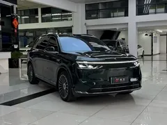 2025 Aito M8 EREV Max 37kWh 5-Seat 192-beam LiDAR, зелёный — фото 11