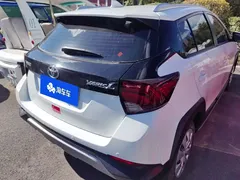 2022 Toyota Yaris L Zhixuan X 1.5L CVT Leading Plus, белый — фото 3