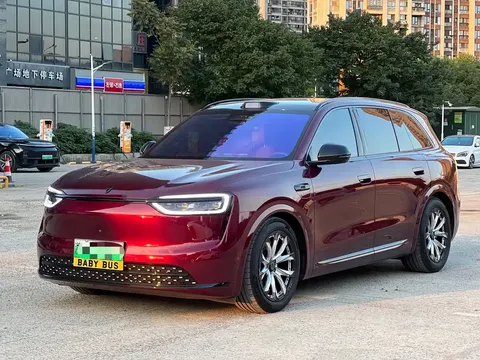 2026 Aito M7 EREV Ultra 4WD 5-seat 192-line Lidar