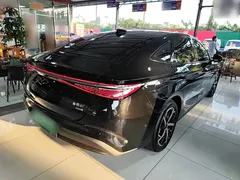 2026 BYD Seal 07 1.5T PHEV 135km Premium, чёрный — фото 7