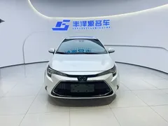 2021 Toyota Levin 185T CVT Luxury, белый — фото 2