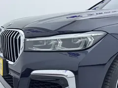 2021 BMW 7 Series 740Li Leading M Sport Package, чёрный — фото 17