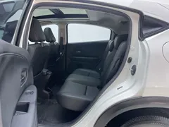 2020 Honda Vezel 1.5L CVT Luxury, белый — фото 10