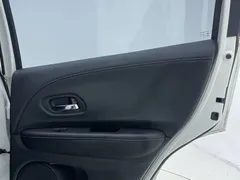 2020 Honda Vezel 1.5L CVT Luxury, белый — фото 20