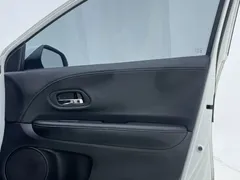 2020 Honda Vezel 1.5L CVT Luxury, белый — фото 28