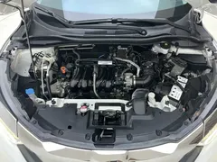 2020 Honda Vezel 1.5L CVT Luxury, белый — фото 30