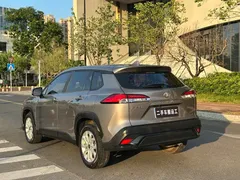 2023 Toyota Frontlander 2.0L CVT Leading — фото 6