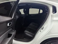 2024 Volvo S60 B5 Sport, белый — фото 5