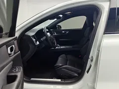 2024 Volvo S60 B5 Sport, белый — фото 6