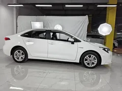 2022 Toyota Levin Hybrid 1.8H E-CVT Luxury, белый — фото 5