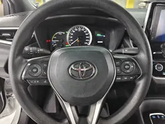 2022 Toyota Levin Hybrid 1.8H E-CVT Luxury, белый — фото 11