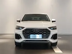2021 Audi Q5L 45 TFSI Luxury Dynamic, белый — фото 2