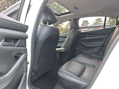 2021 Mazda 3 2.0L AT, белый — фото 5