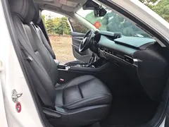2021 Mazda 3 2.0L AT, белый — фото 9
