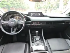2021 Mazda 3 2.0L AT, белый — фото 15