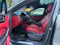 2022 Porsche Cayenne Coupe 3.0T Platinum — фото 10