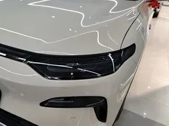 2026 Leapmotor C11 EV 640 Lidar Premium, белый — фото 24
