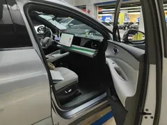 2025 BYD Sealion 06 DM-i PHEV 205 Pro — фото 8