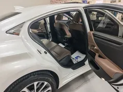 2022 Lexus ES 200 Excellence, белый — фото 11