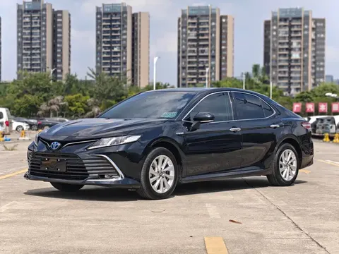 2023 Toyota Camry Hybrid 2.5HGVP Leading