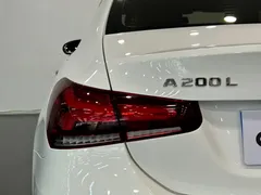2021 Mercedes-Benz A-Class A 200 L Sport Sedan Fashion, белый — фото 25