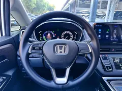 2024 Honda Odyssey 2.0L e:HEV Hybrid, белый — фото 12