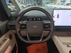2024 Li Auto MEGA Ultra, белый — фото 11