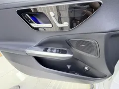 2022 Mercedes-Benz C-Class C 200 L Sport, белый — фото 15