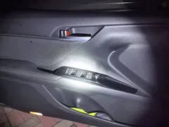 2023 Toyota Camry 2.5G Luxury, чёрный — фото 7