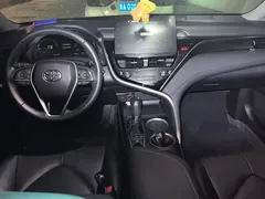 2023 Toyota Camry 2.5G Luxury, чёрный — фото 12