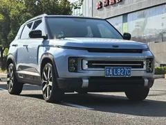 2023 Geely ICON 1.5TD, синий — фото 2