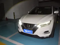 2021 Nissan Qashqai 2.0L CVT Luxury, белый — фото 1